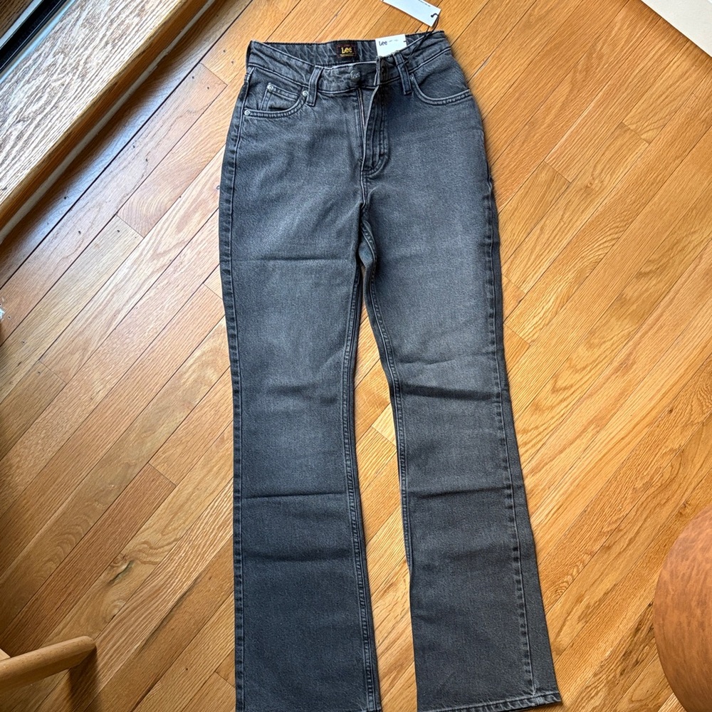 New! Lee Women's Boot Cut Leg Jeans in Refined Black